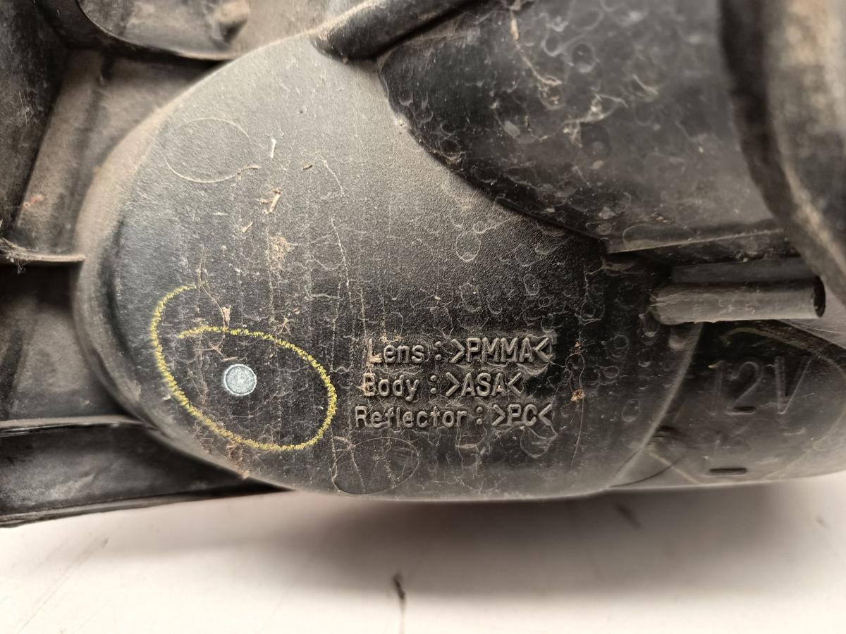 Toyota Corolla E11 3trg orig R&uuml;ckleuchte links Heck Schluss Licht Fahrer Bj 1998