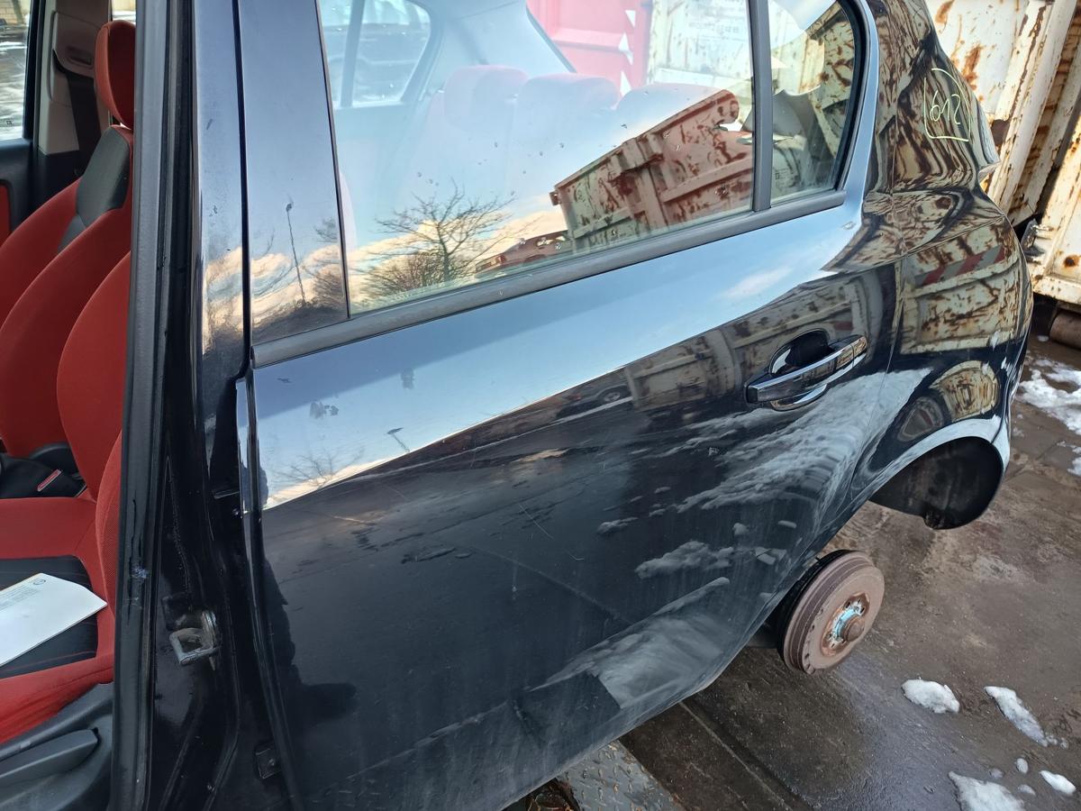 Opel Corsa D original T&uuml;r hinten links Fond Z20R Saphirschwarz Bj 2009