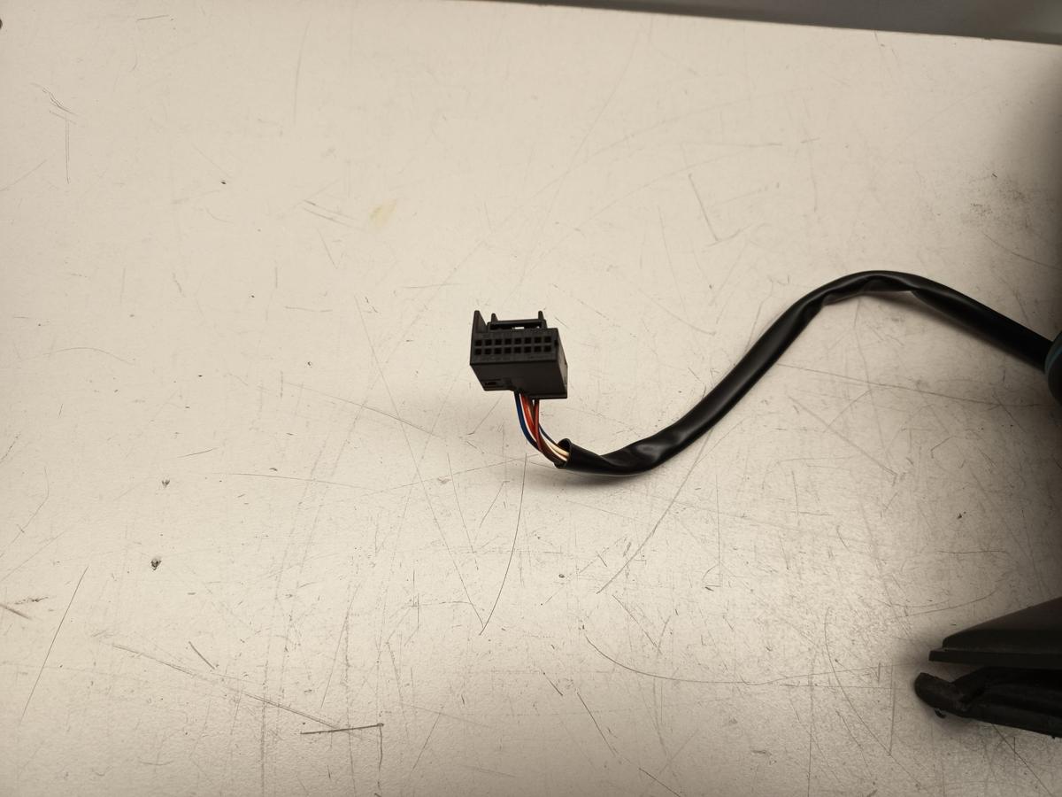 VW Golf V orig Au&szlig;enspiegel rechts Beifahrer elektrisch LY3D Tornadorot Bj 2004