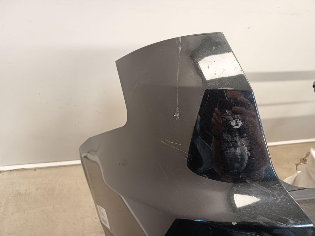Ford Focus III Kombi orig Stoßstange hinten Panther-Schwarz vor Facelift Bj 2014