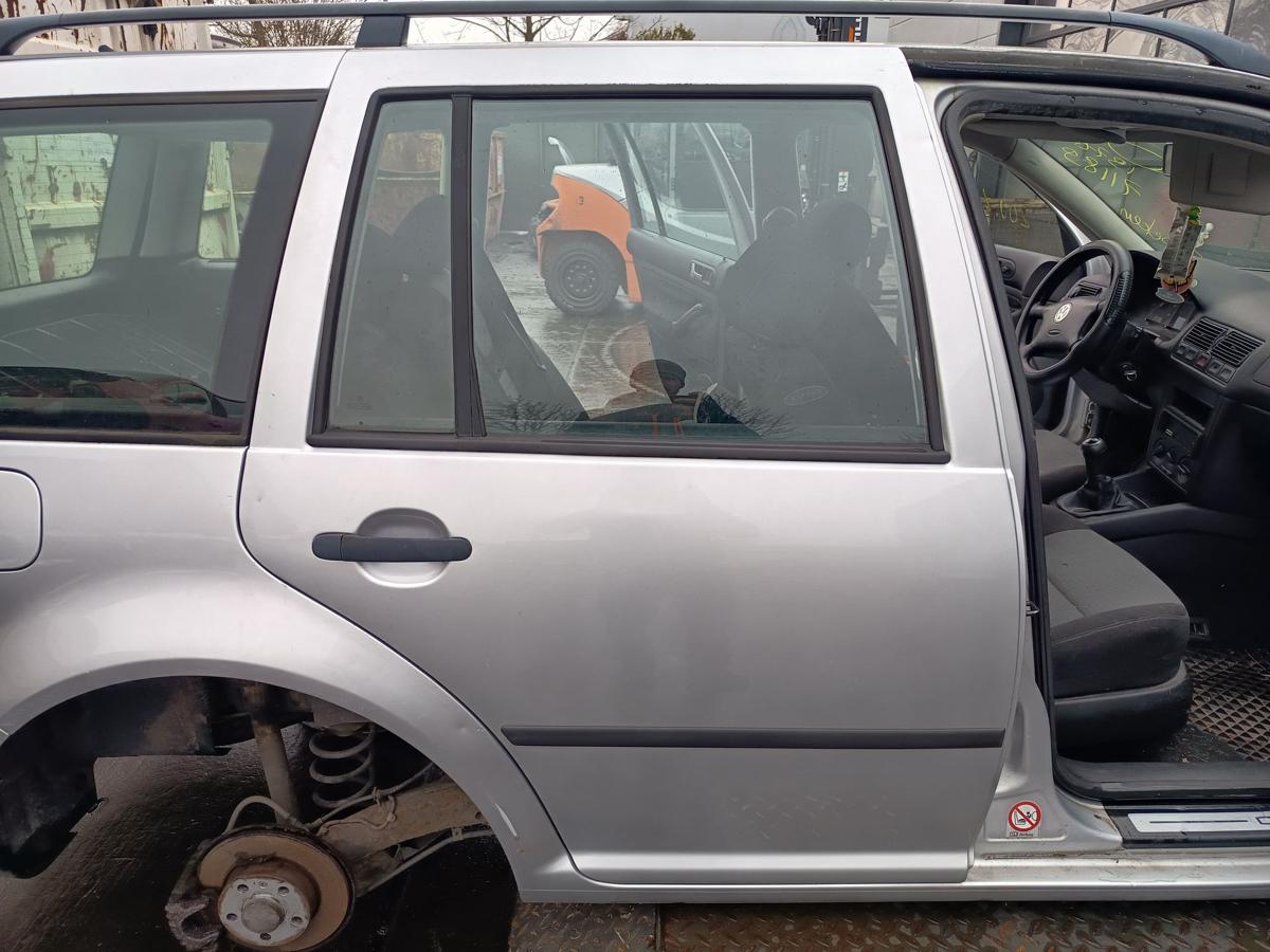 VW Golf IV Variant original T&uuml;r hinten rechts Fond A7W Reflexsilber Bj 2003