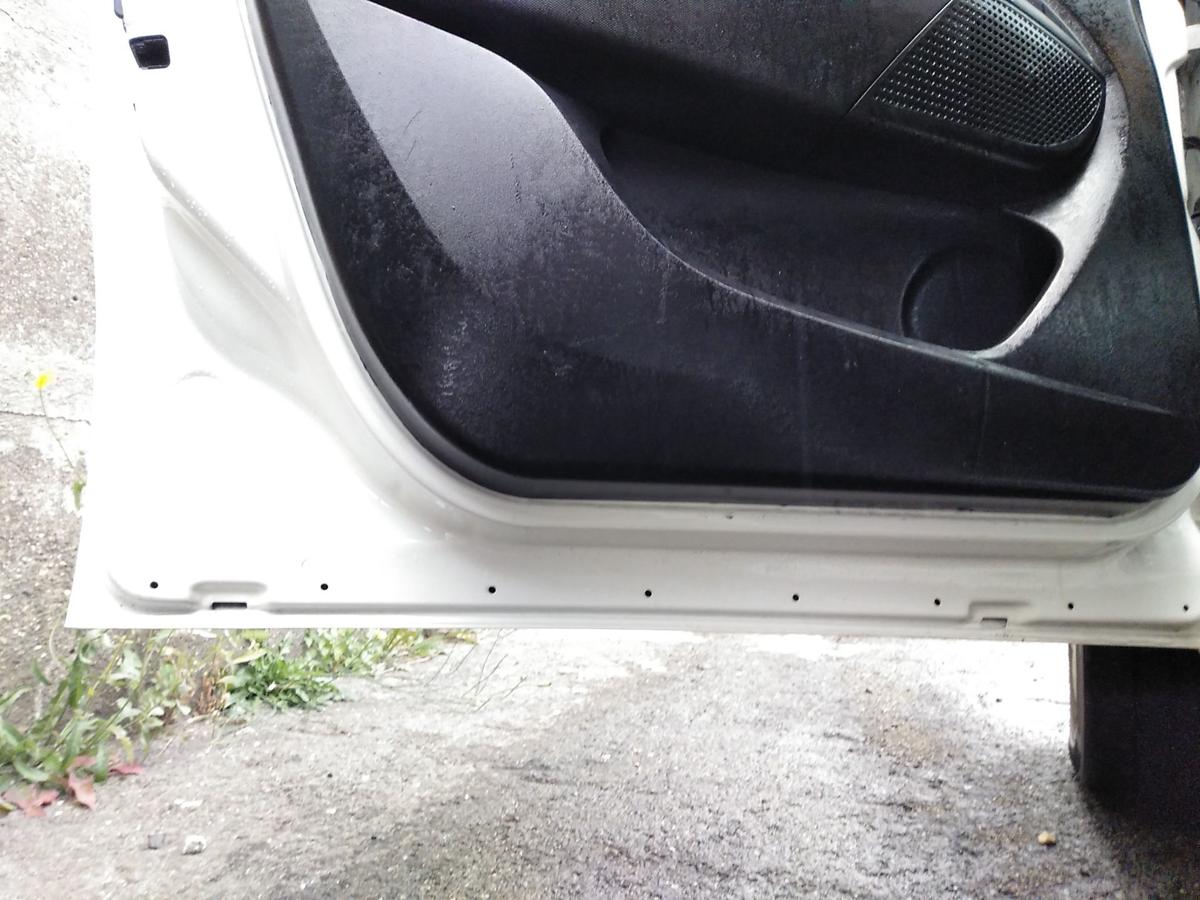 Opel Combo D Tür vorn links Fahrertür polarweiss 249 Bj.2014