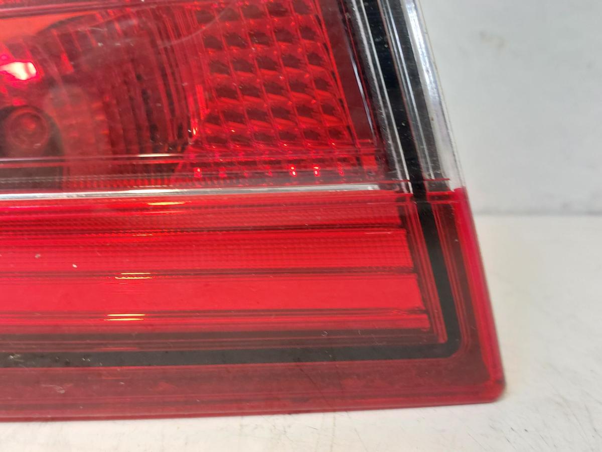 Renault Clio IV X98 TCe90 R&uuml;ckleuchte links innen R&uuml;cklicht Heckleuchte