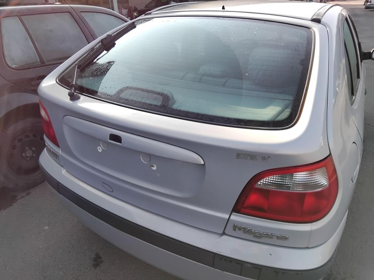 Renault Megane 1 BA Heckklappe MV632 Gris Boreal mit Scheibe BJ2001 Flie&szlig;heck