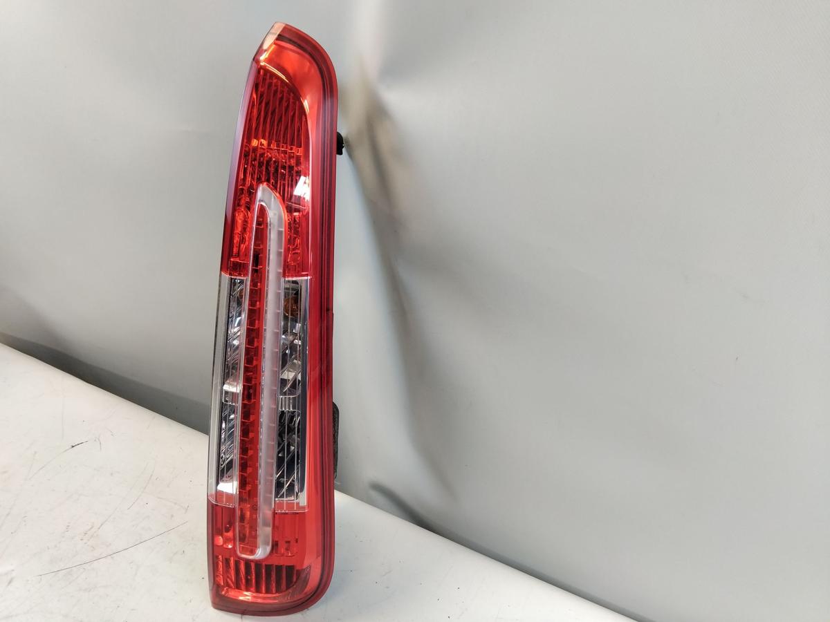 Ford C-Max 1 Facelift original R&uuml;ckleuchte Heckleuchte rechts BJ2008