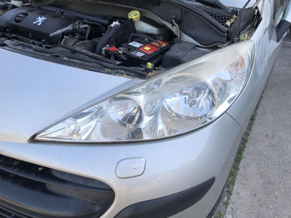 Peugeot 207 SW Typ WE Scheinwerfer vorn links Hauptscheinwerfer Halogen Tr&uuml;b
