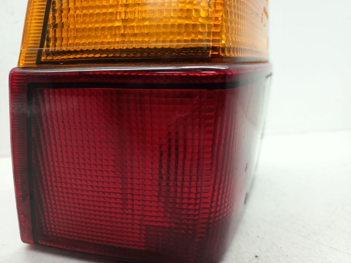 VW Passat Variant 32B Bj 1987 original R&uuml;ck-Heck-Schlussleuchte links