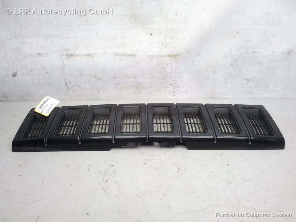 Jeep Grand Cherokee ZJ ZG Bj1995 original Grill Kühlergrill