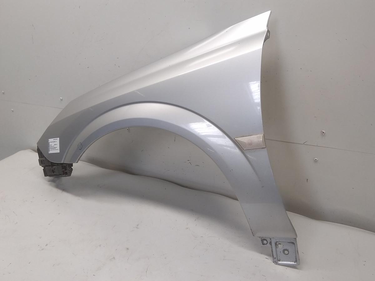 Opel Vectra C original Kotfl&uuml;gel vorn links mit M&auml;ngeln Bj.2008