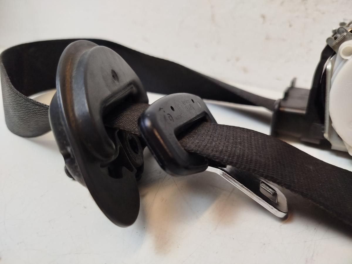 BMW 1er F20 Sicherheitsgurt vorn links Gurt Anschnallgurt Anschnaller Fahrergurt