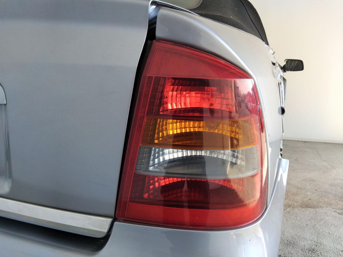 Opel Astra G Cabrio Coupe original Rückleuchte Heckleuchte rechts BJ2004 dunkel