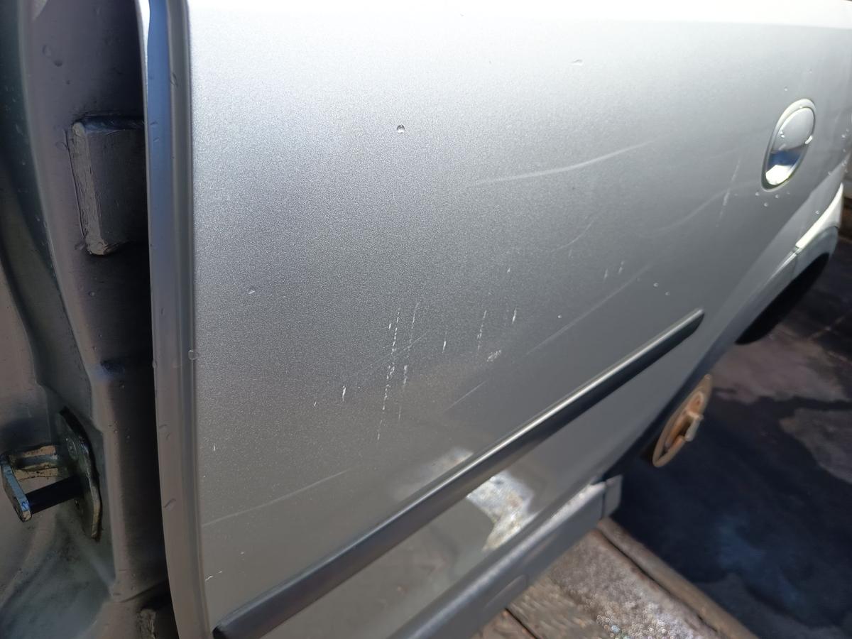 Opel Corsa C original T&uuml;r hinten links Fond Z157 Starsilber Bj 2005