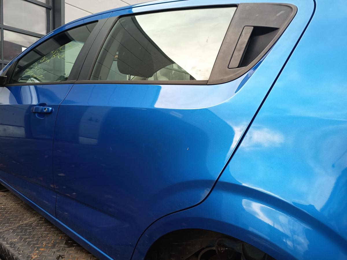 Chevrolet Aveo T300 Bj 2012 original Tür hinten links Fahrer WA895T BIMINI BLUE