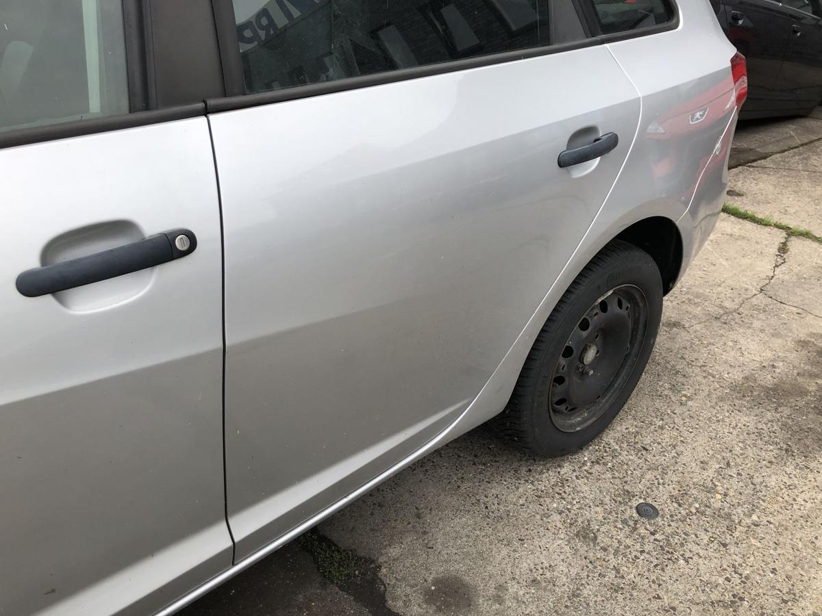 Seat Ibiza 6J 6P ST Kombi Tür hinten links Fondtür Roh LX7W Eissilber Metallic