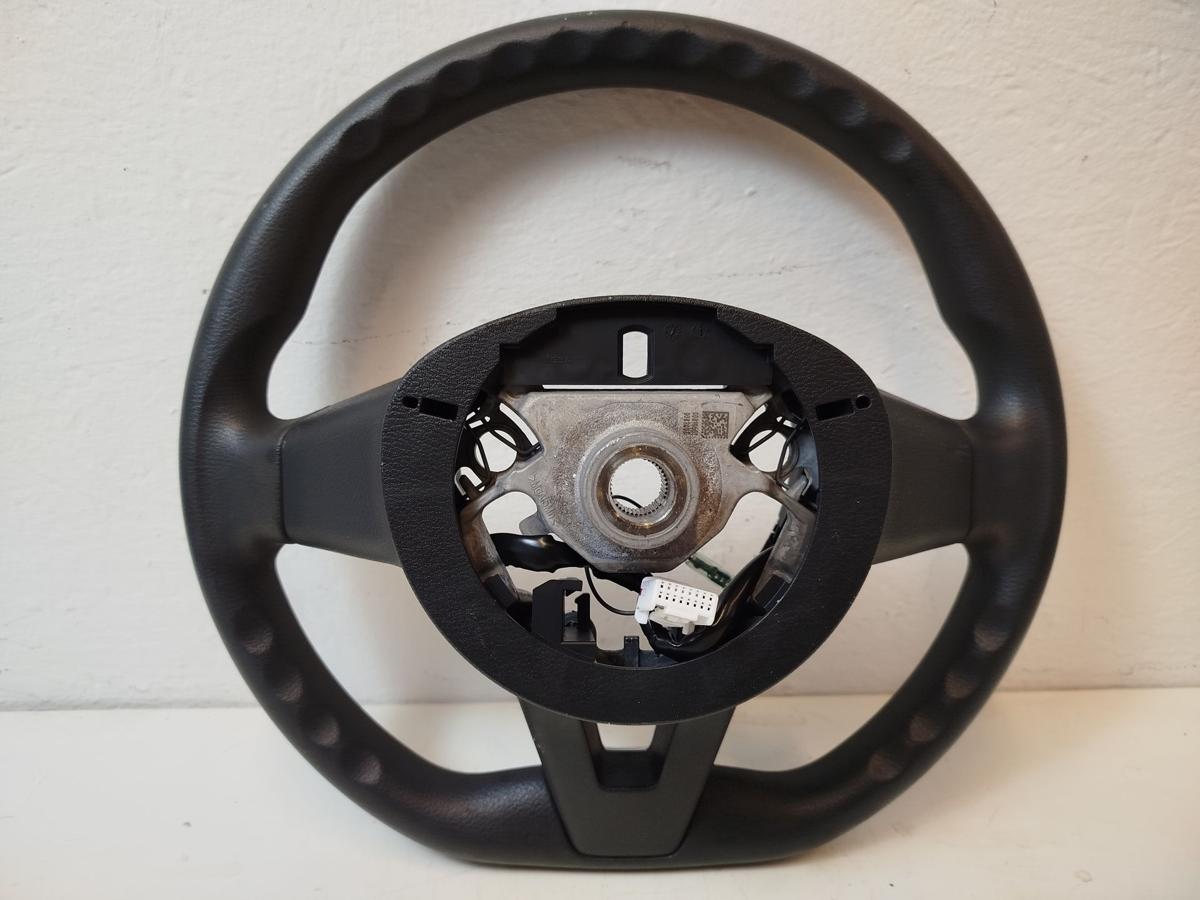 Nissan Micra K14 Lenkrad Plastiklenkrad 3 Speichen mit Mufu kein Leder