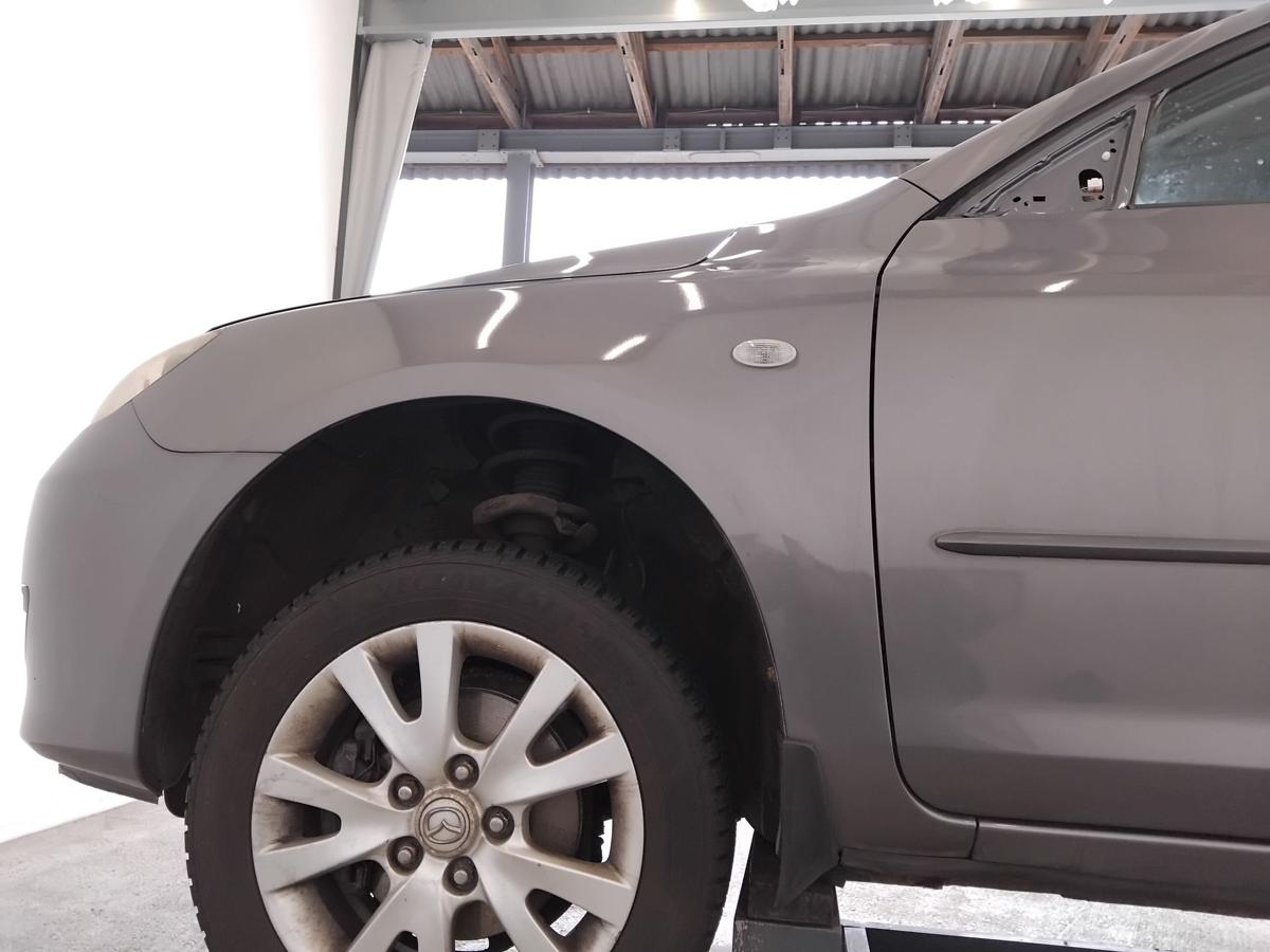 Mazda 3 BK original Kotfl&uuml;gel vorn links graumetallic 5-t&uuml;rig BJ2008