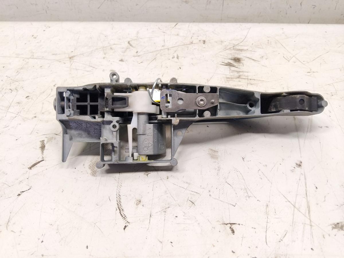 Peugeot 207 CC original T&uuml;rgriff T&uuml;rau&szlig;engriff rechts blaumetallic KMU Bj.2009