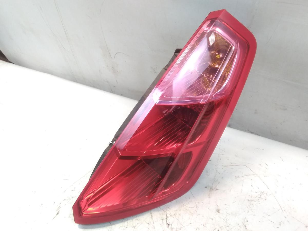 Fiat Grande Punto 199 original R&uuml;ckleuchte Schlussleuchte rechts BJ2009