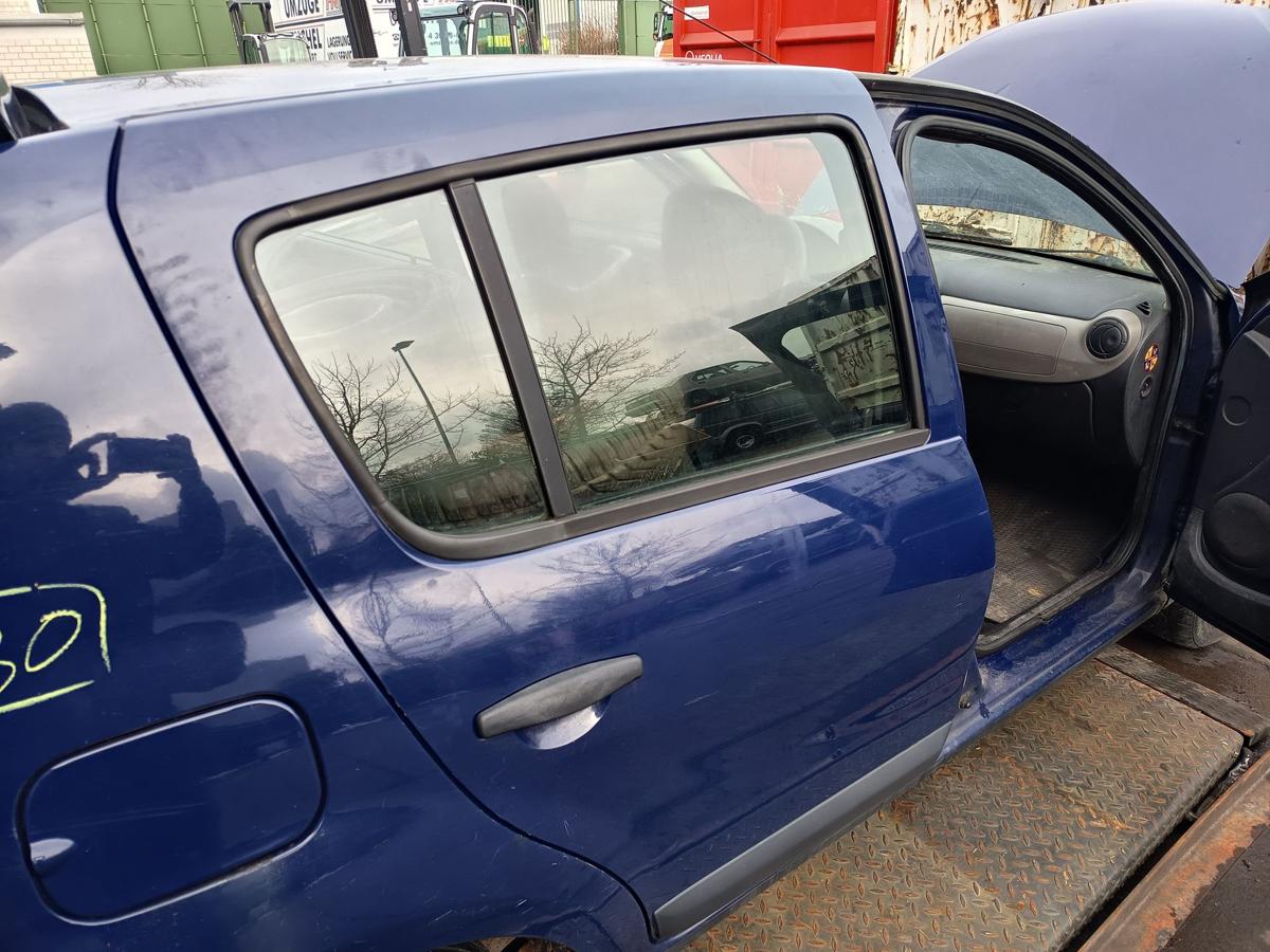 Dacia Sandero 1 original T&uuml;r hinten rechts Fond 61H Blue marine Bj 2009
