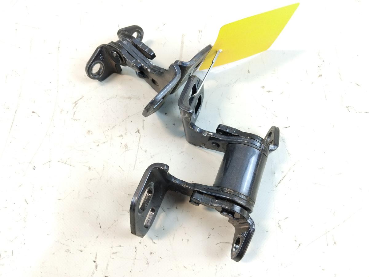 Tesla Model S Facelift Satz Türscharniere hinten links unfallfrei Bj.2023