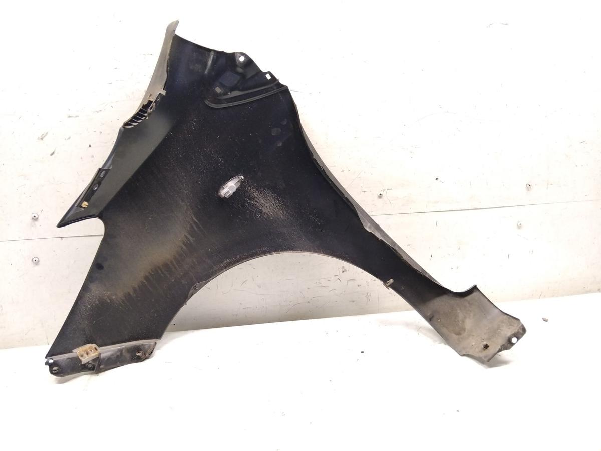 Toyota Yaris 2 XP9 Kotfl&uuml;gel vorn rechts BJ201 Zubeh&ouml;rteil