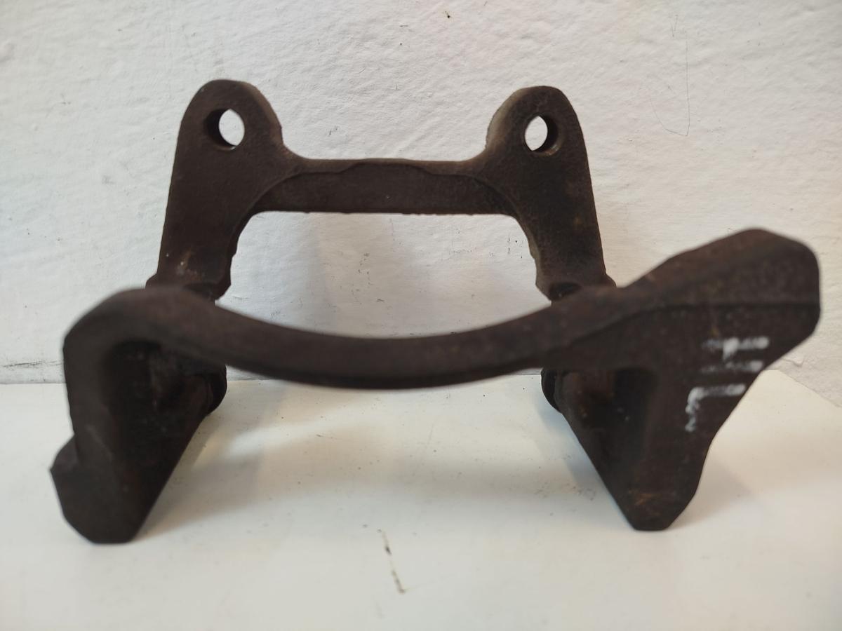 VW Passat 3C B7 Variant Tr&auml;ger Bremssattel Bremssatteltr&auml;ger Scheibe 282x12mm