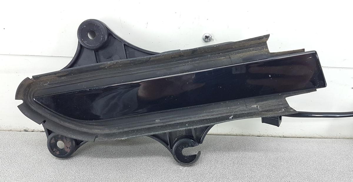 Tesla Model X T&uuml;rgriff vorn links in schwarz Bj2022 Model ab Bj2021 Taster