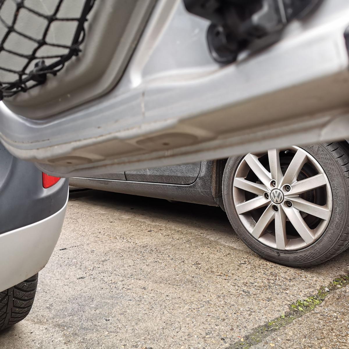 Dacia Logan MCV KSO Hecktür Heckflügeltür Tür Autotür hinten rechts TED69 Grey