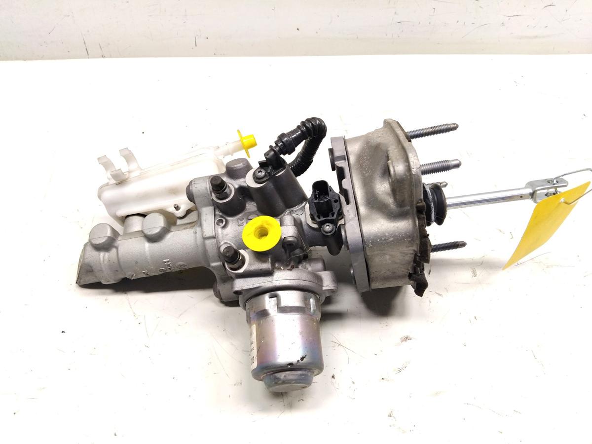 Renault Zoe original Hauptbremszylinder 460115213R 0204711262-00 Bj.2015