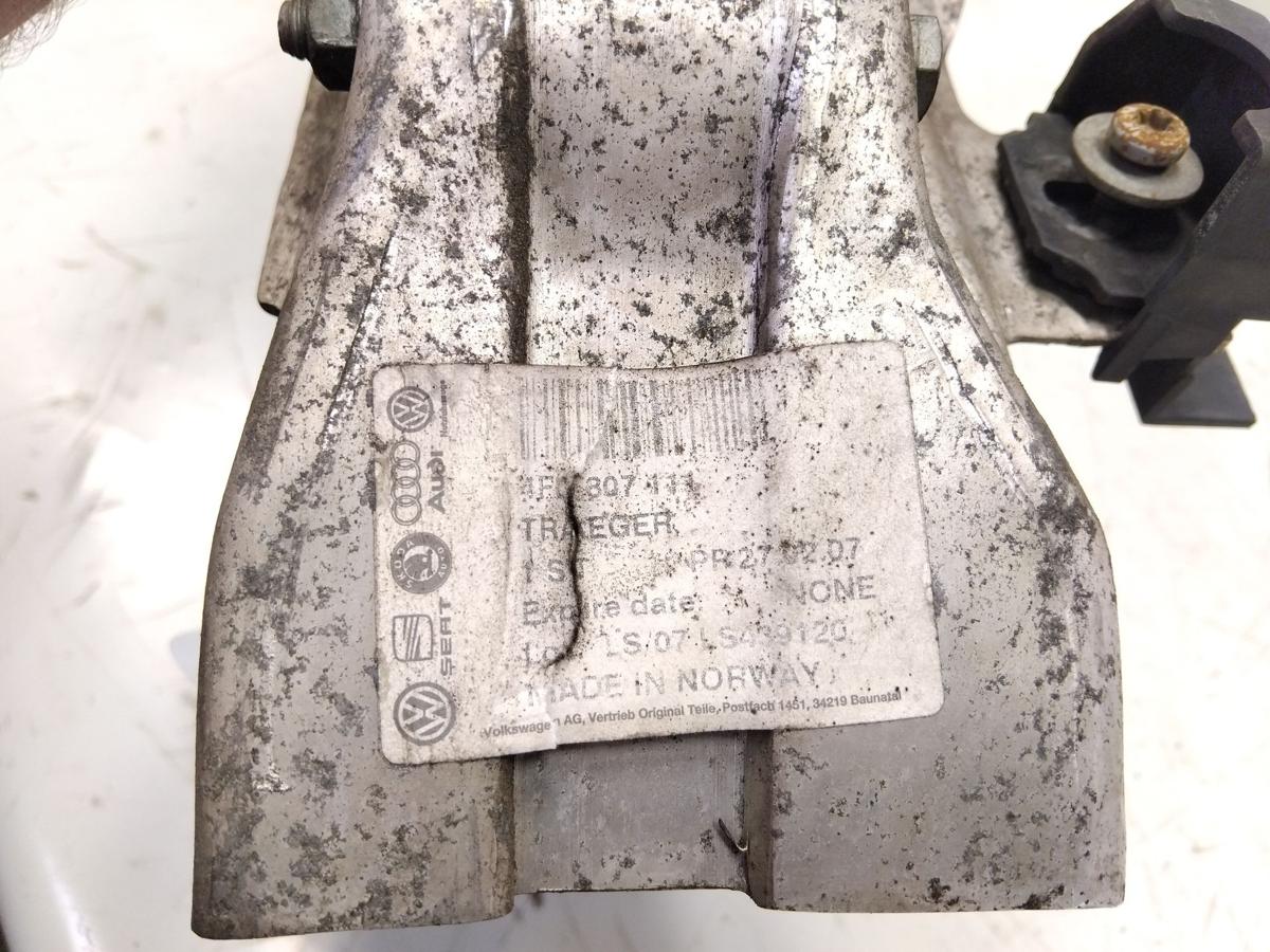 Audi A6 4F original Alutr&auml;ger Verst&auml;rkung Sto&szlig;f&auml;nger vorn BJ2006