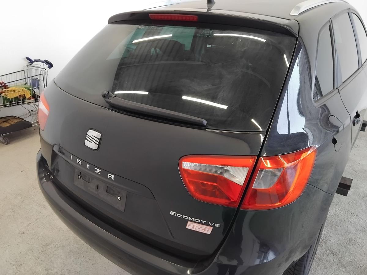 Seat Ibiza ST Kombi 6J Heckklappe LZ9Y phantomschwarz mit Heckscheibe BJ2012