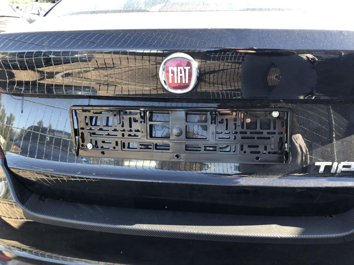 Fiat Tipo Typ 356 Heckklappe Kofferklappe Heckdeckel Stufenheck 718/A schwarz