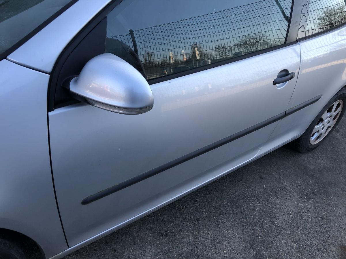 VW Golf 5 V 1K T&uuml;r vorn links Fahrert&uuml;r nur f&uuml;r 3 t&uuml;rer LA7W Reflexsilber