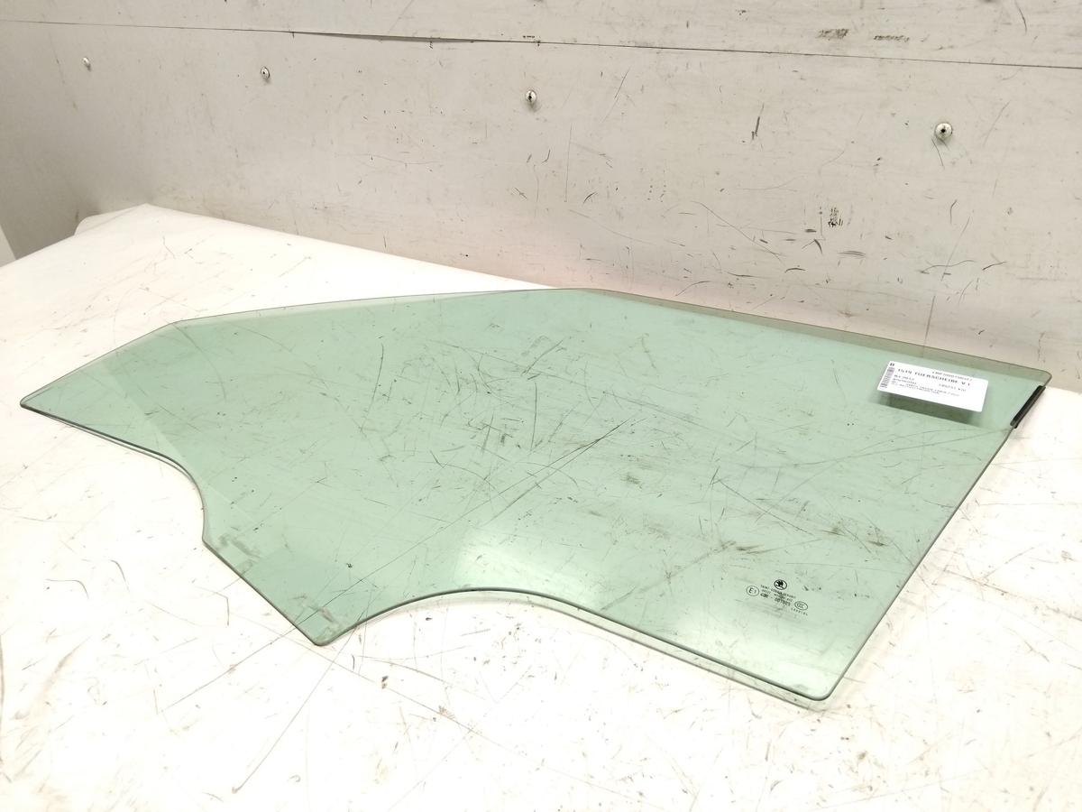 Skoda Fabia 2 5J Facelift original Türscheibe vorn links grüncolor BJ2012