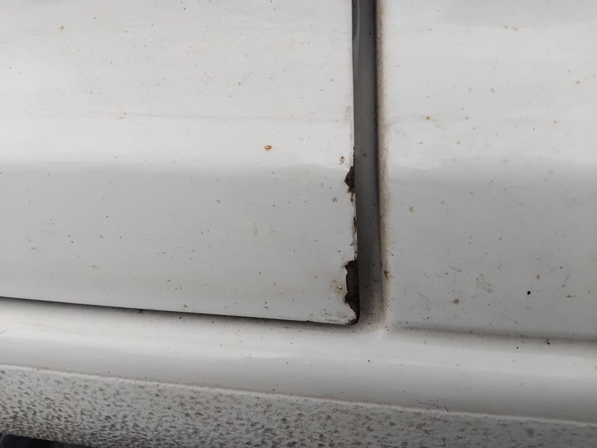 VW Caddy 2K T&uuml;r vorn links Fahrert&uuml;r candyweiss LB9A BJ2005