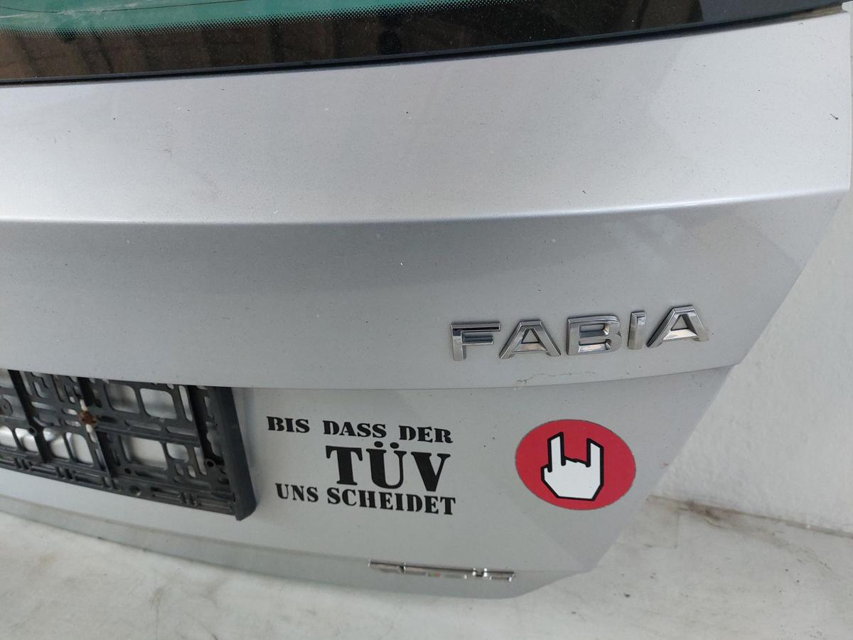 Skoda Fabia 3 III NJ Heckklappe mit Scheibe Kofferklappe Heckdeckel LA7W silber