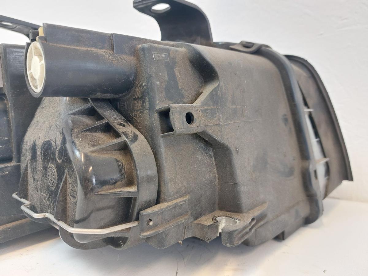 Audi A4 8E B6 Xenonscheinwerfer Scheinwerfer Frontscheinwerfer Xenon vorn links