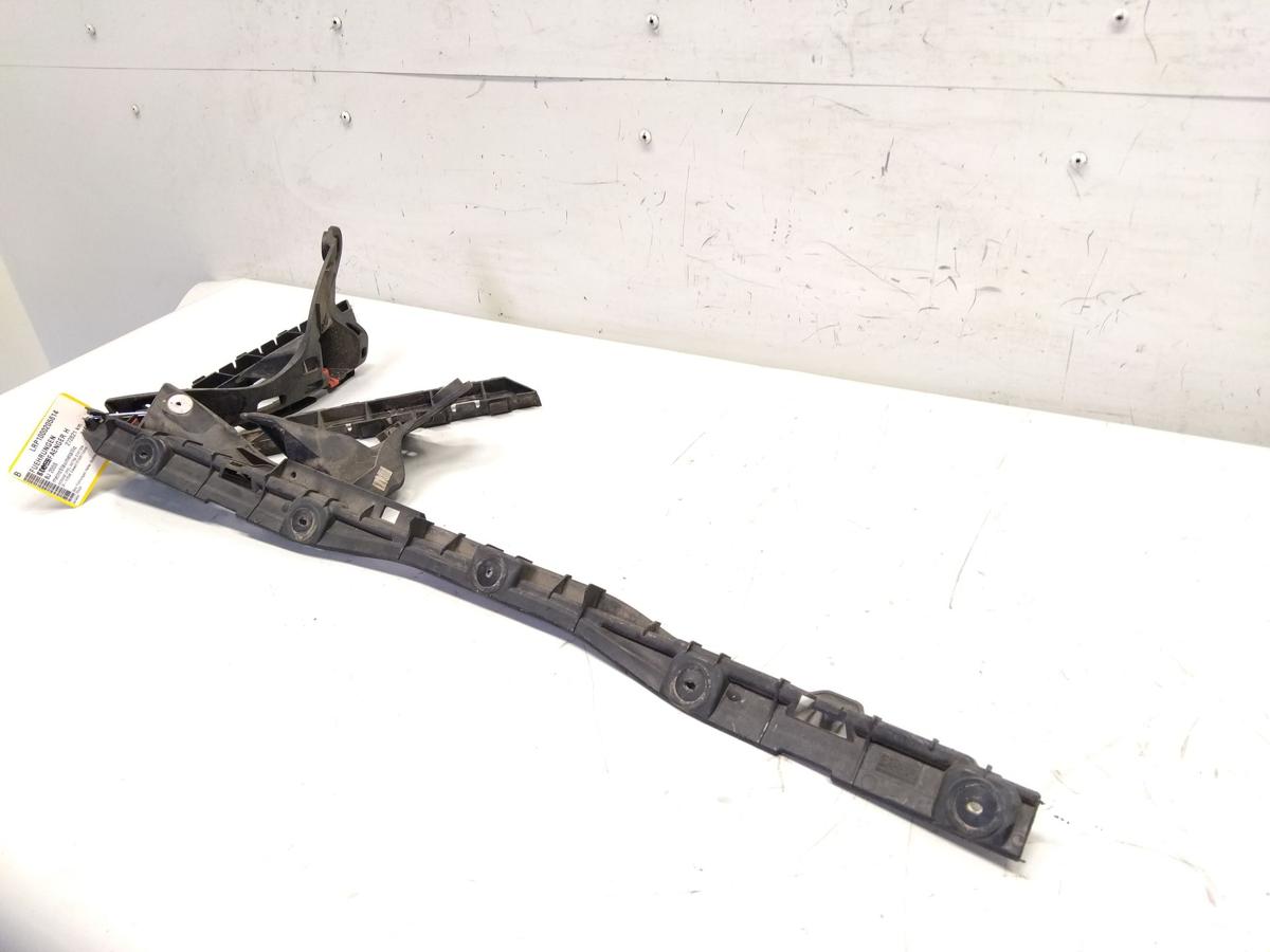 Opel Astra H Caravan original Satz F&uuml;hrungen Halter Sto&szlig;f&auml;nger hinten Bj.2008