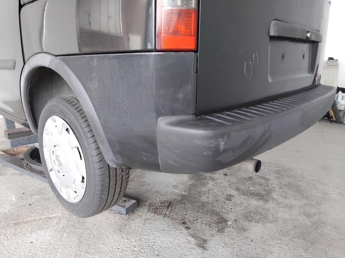 Opel Combo C Tour original Stossfänger Stoßstange hinten unlackiert BJ2008