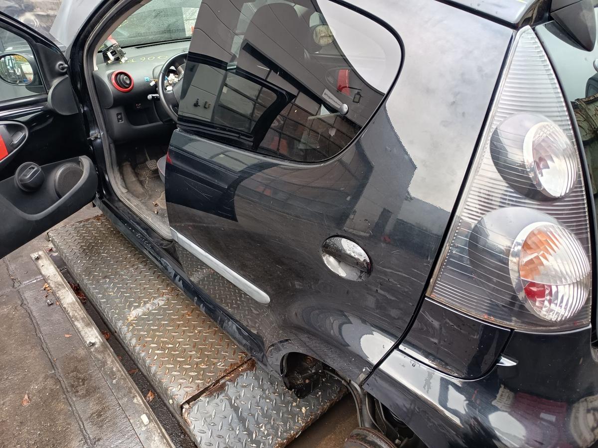 Citroen C1 original Tür hinten links Fond EXZ Schwarz Bj 2013