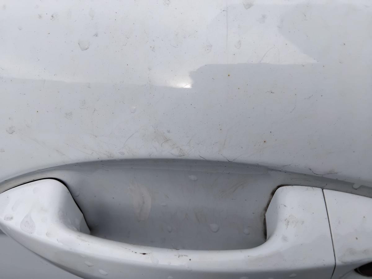 Ford Fiesta JA8 T&uuml;r vorn links Fahrert&uuml;r 3-T&uuml;rer frostwei&szlig; BJ2009