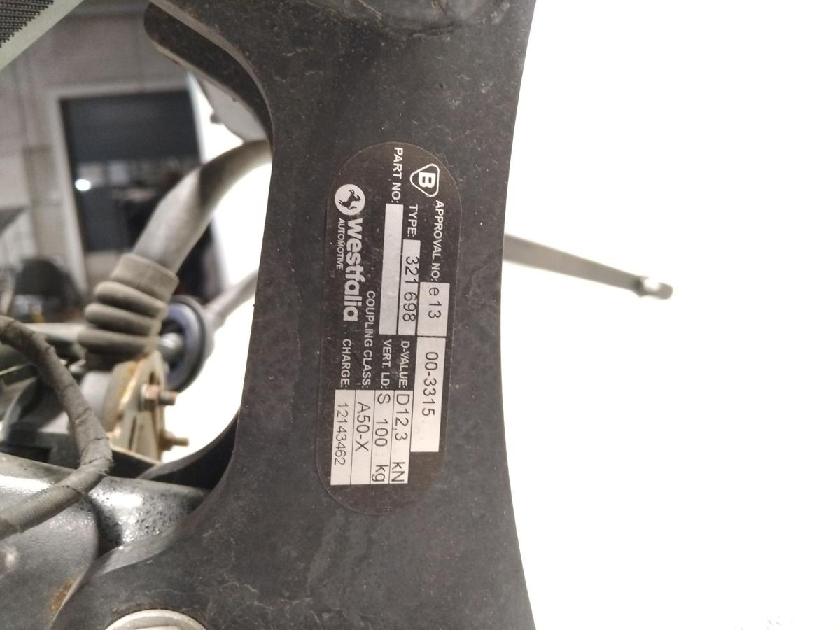 Seat Alhambra 7N Anh&auml;ngerkupplung starr Hersteller Westfalia Bj.2015