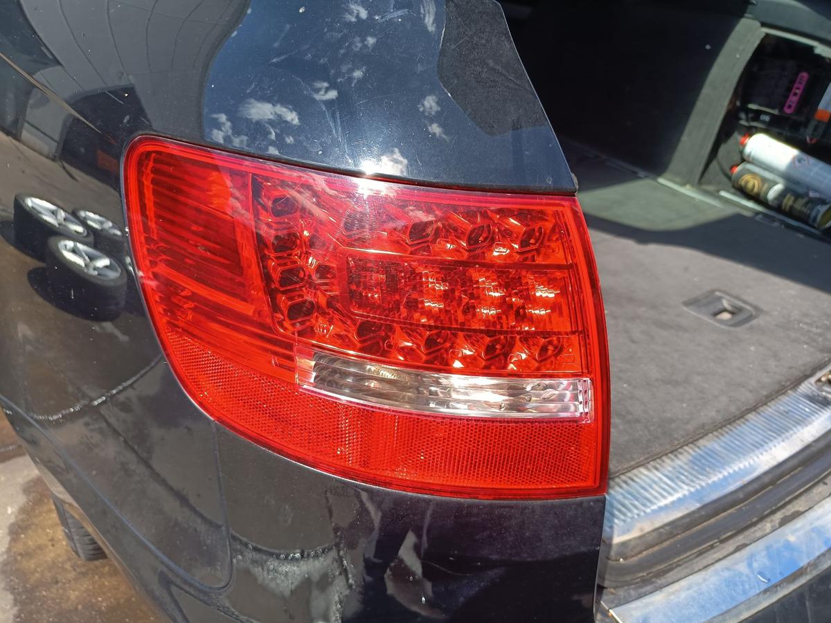 Audi A6 4F Avant orig Rückleuchte/Schlusslicht Außen links Fahrerseite Bj 2010