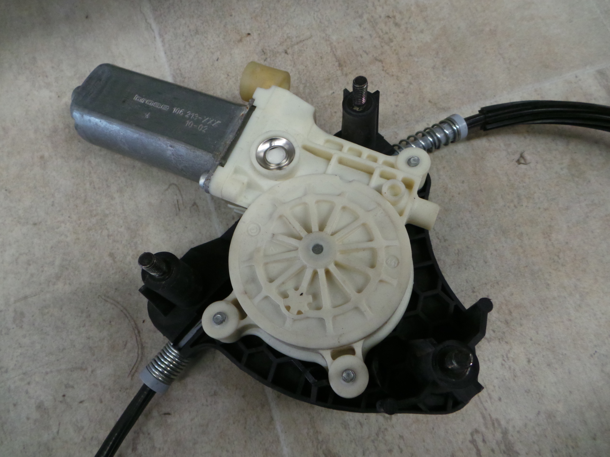 Renault Clio2 Bj.01-04 Fensterheber vorn links elektrisch 0130822020 3-türer