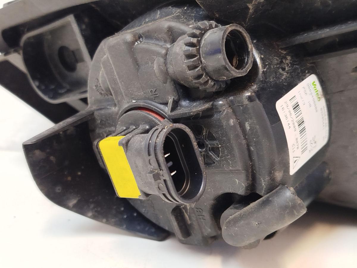 Peugeot 308 SW 4E 4H Nebelscheinwerfer rechts Nebellampe Originalteil Valeo