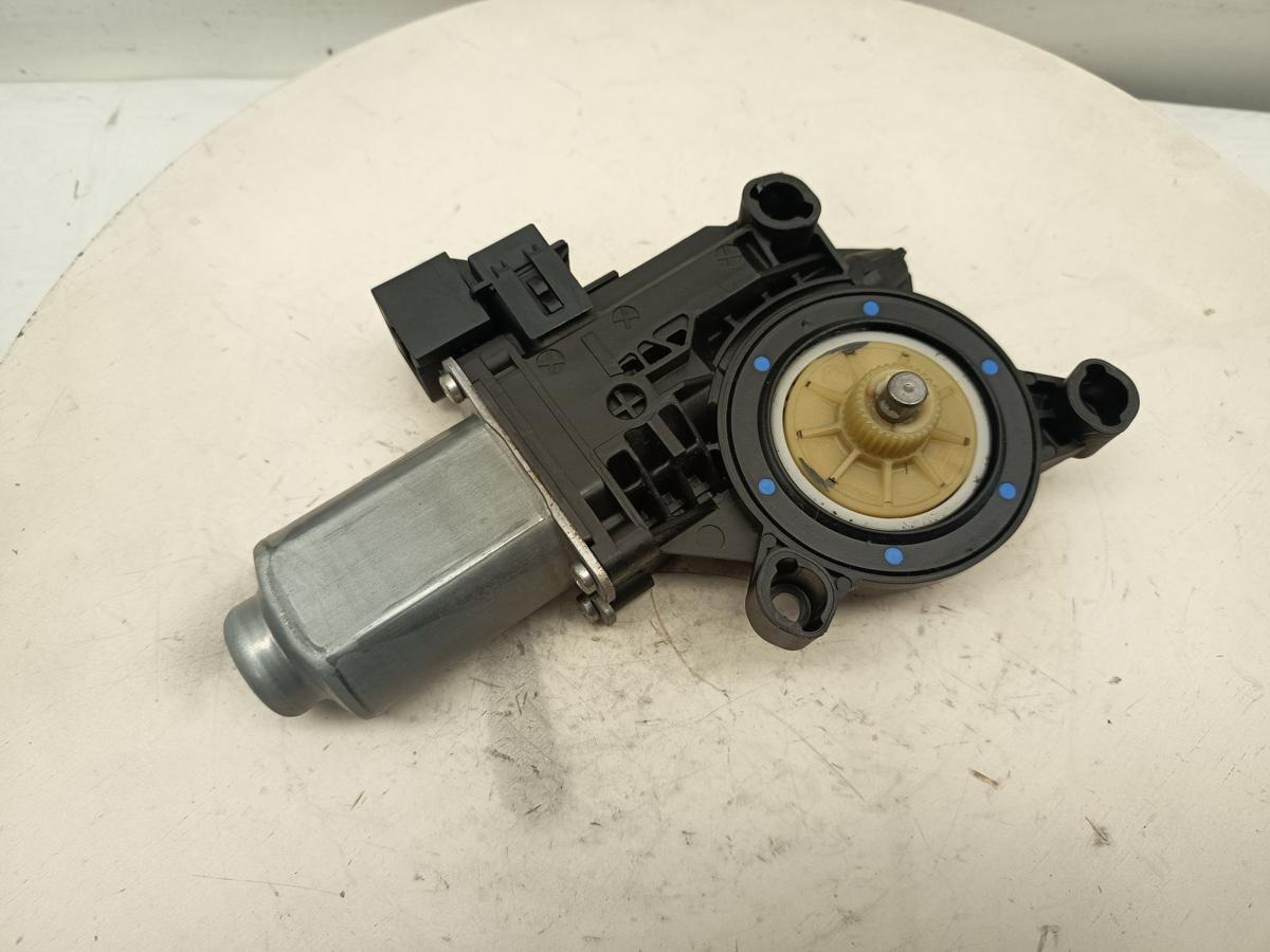VW Polo 9N3 3t&uuml;rer Fensterhebermotor vorn rechts Beifahrer 6Q2959801E Bj 2009