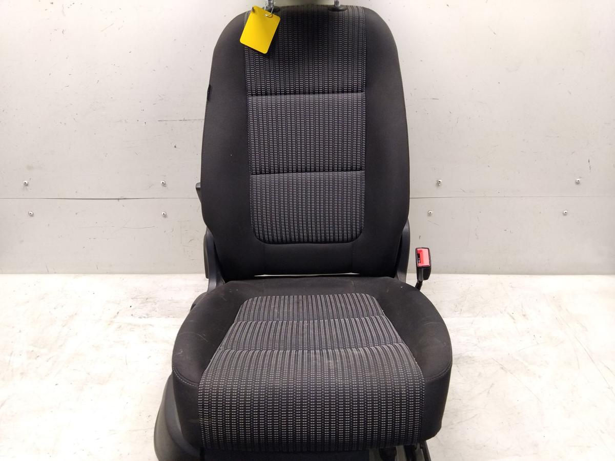 Seat Alhambra 7N Sitz vorn rechts Beifahrersitz beheizt titanschwarz Bj.2015