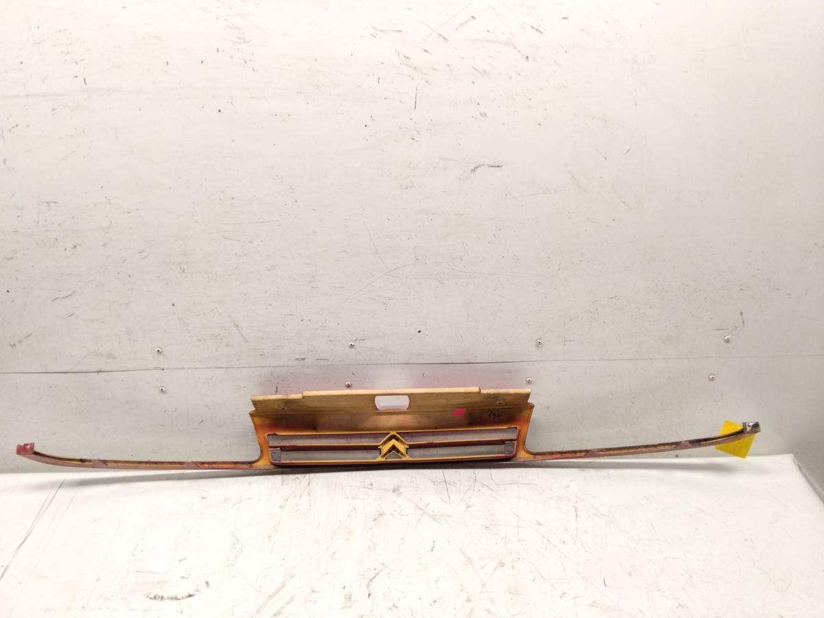 Citroen Xantia original K&uuml;hlergrill Frontmaske rot uni BJ1997 9618919977