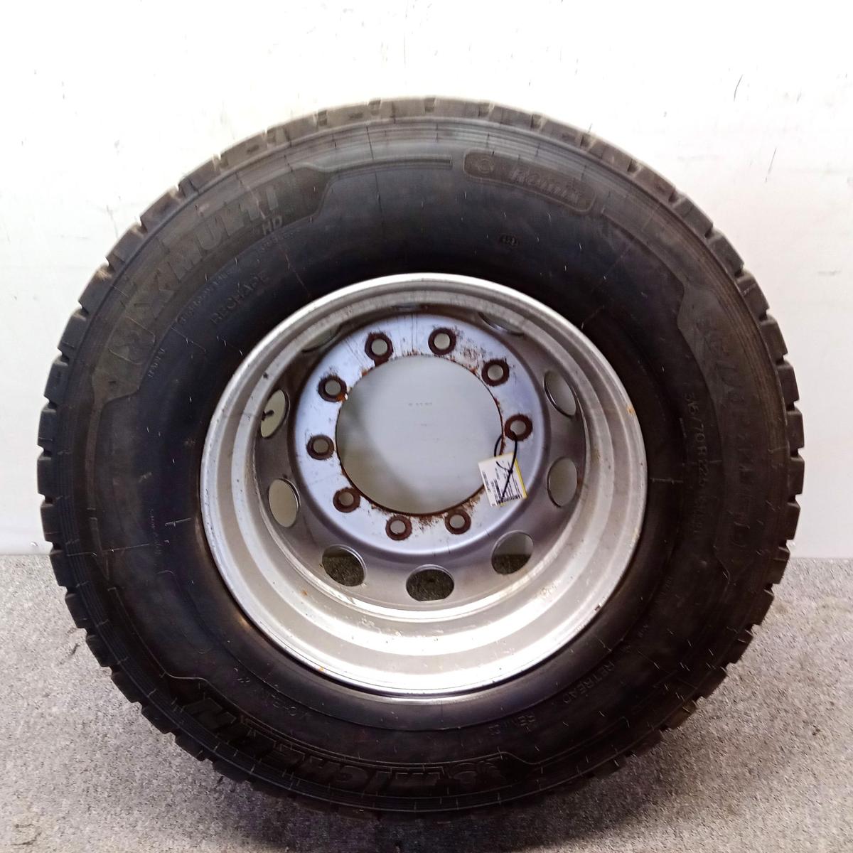 4 Komplettr&auml;der Reifen Antriebsachse 315/70R22.5 Michelin X Multi HD M&S aus 2023