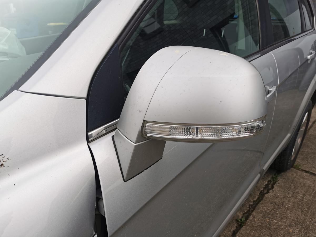 Chevrolet Captiva KLAC Aussenspiegel Spiegel links elektr anklapp GAN Ice Silver